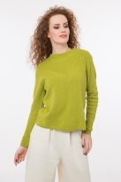 Дамски пуловер в релефна плетка зелен