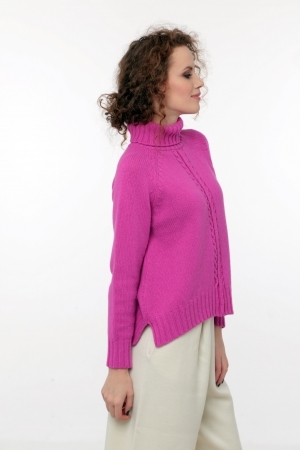 Дамски пуловер с висока яка 90 %  вълна 10% кашмир  различни цветове