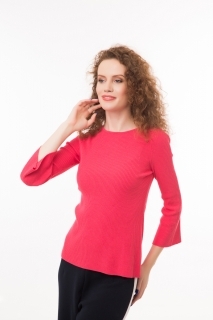 Ribbed top with wide 3/4 sleeves